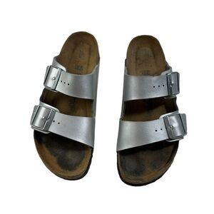 Birkenstock Arizona Soft Footbed  Metallic Silver Leather Size 40 narrow
